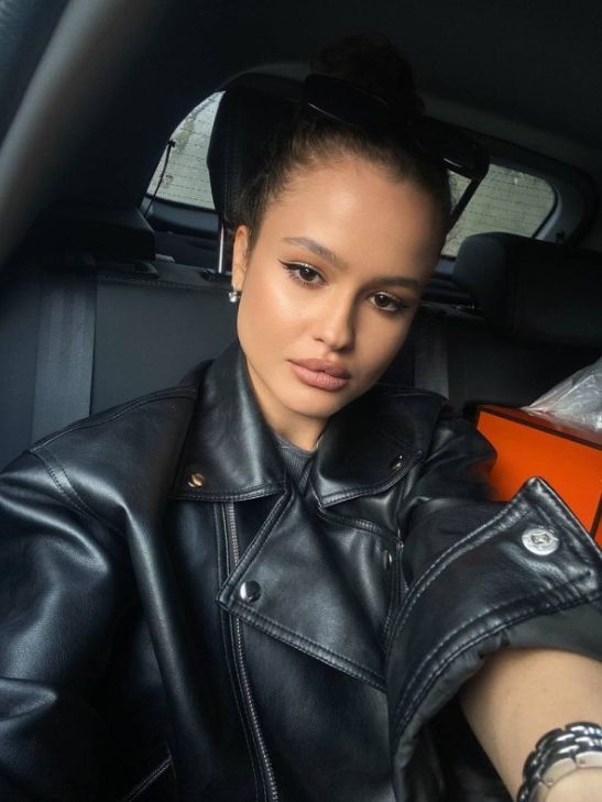 Александра